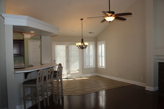 Building Photo - 4310 Kirkstone Dr