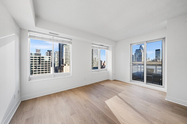 Building Photo - 35 Balmuto St