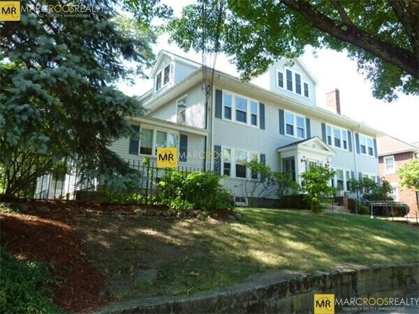 Primary Photo - 27 Crosby Rd