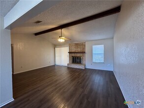 Building Photo - 1089 Larkspur