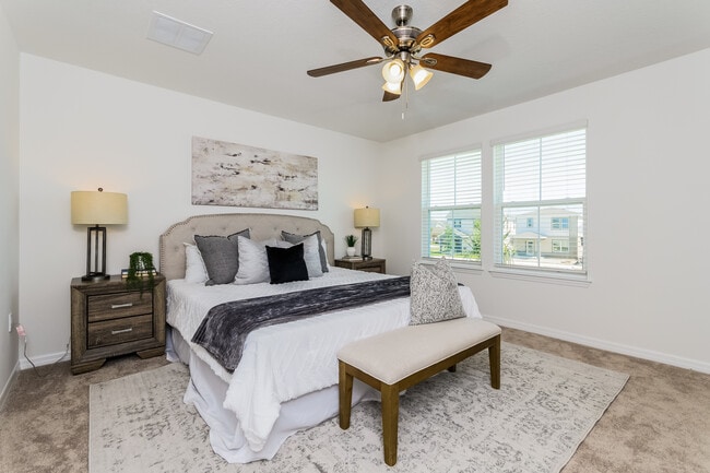 Building Photo - Silverleaf Oaks