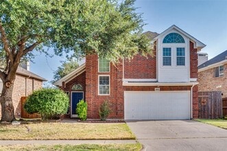 Building Photo - 1402 Indian Lake Trail