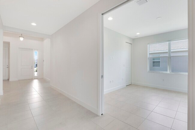 Foto del edificio - 13439 SW River Rock Rd