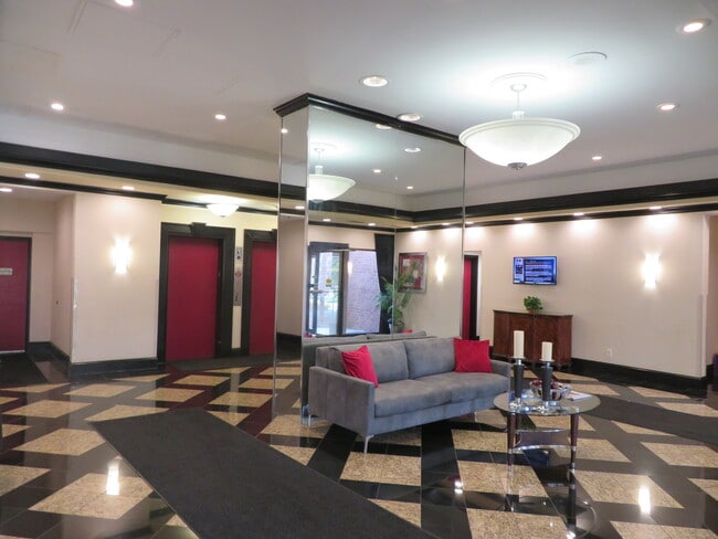 Foto del edificio - 1220 Blair Mill Rd
