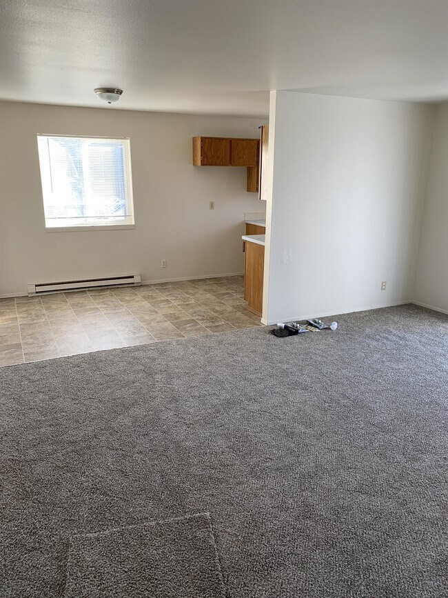 7058 W Trevor St, Rathdrum, ID 83858 Townhome Rentals in Rathdrum ID