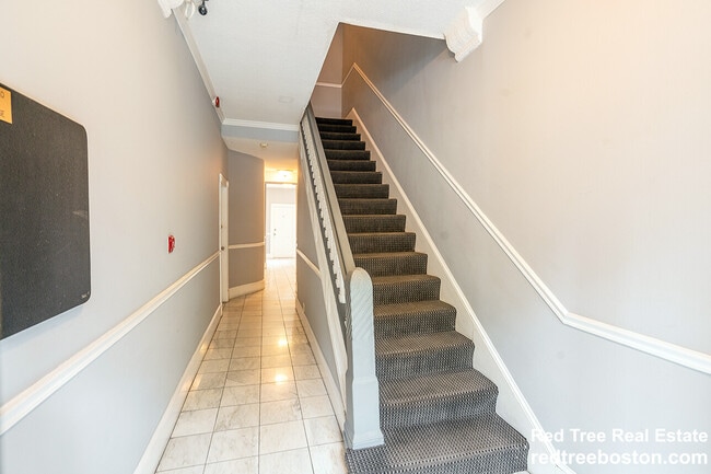 Photo - 225 Newbury St. Unit 2F Apartment