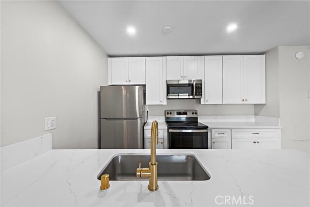 Building Photo - 6679 Linda Vista Rd