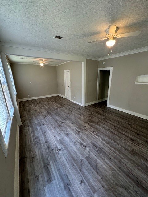 Foto del edificio - 3461 Douglass Ave
