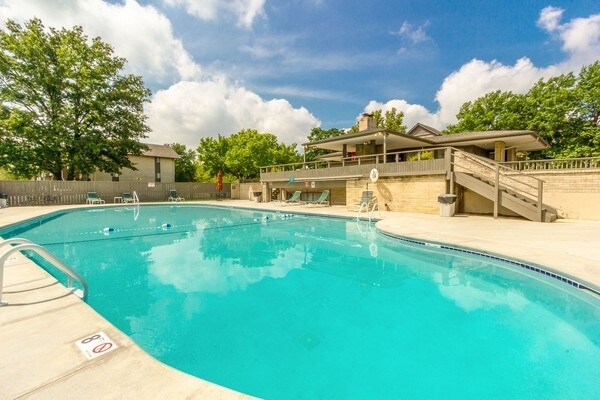 Foto principal - 4123 NE Davidson Rd