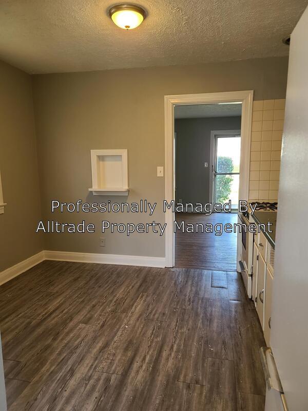 Building Photo - 3506 Dutchmans Ln