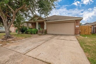 Building Photo - 1807 Hidden Breeze Dr