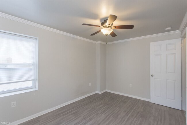 Building Photo - 2 br, 2 bath Duplex - 1843 Cedar St Unit 2