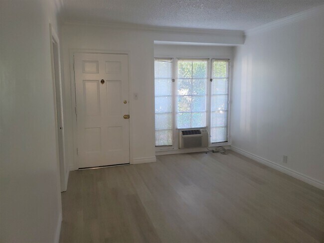 Front Room - 6832 Camrose Dr