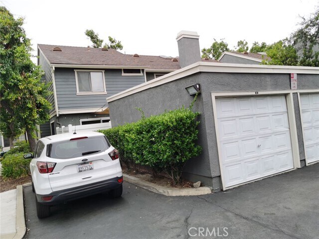 Building Photo - 8722 Pine Crest Pl