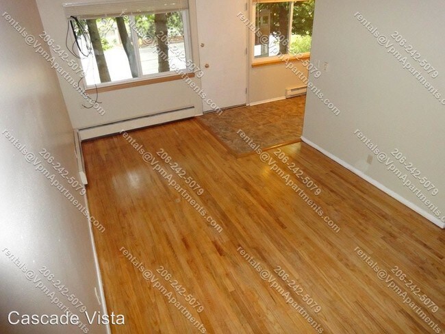 Building Photo - 13823 1st Ave S