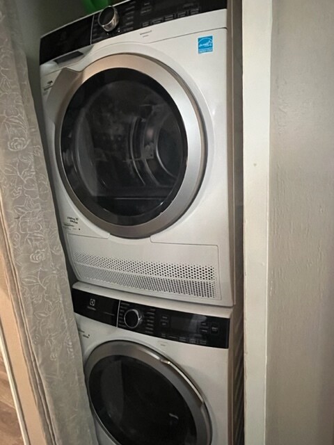 laundry - 417 Lefferts St