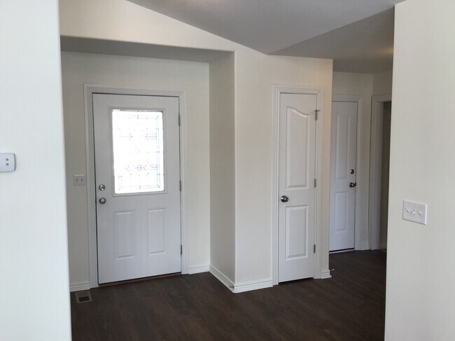 Building Photo - 1721 N 2340 W