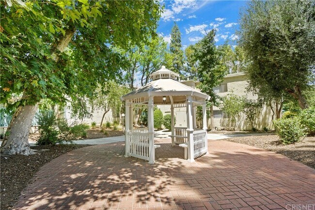 Foto del edificio - 5700 Etiwanda Ave
