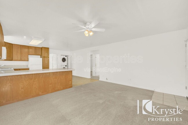 Building Photo - 584 Military E