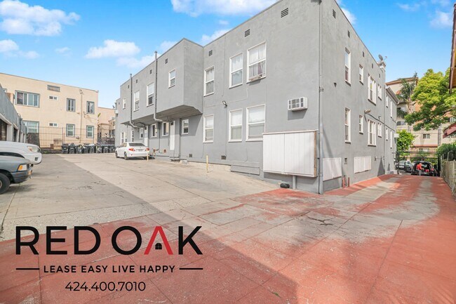 Building Photo - 411 Witmer St