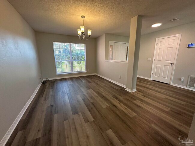 Foto del edificio - 9137 Daytona Dr