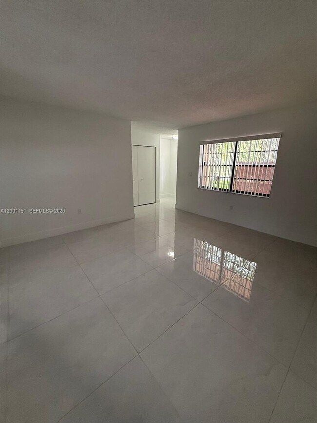 Foto del edificio - 6651 SW 137th Ct