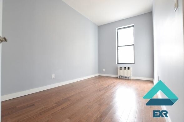 Foto del edificio - 780 Rogers Ave