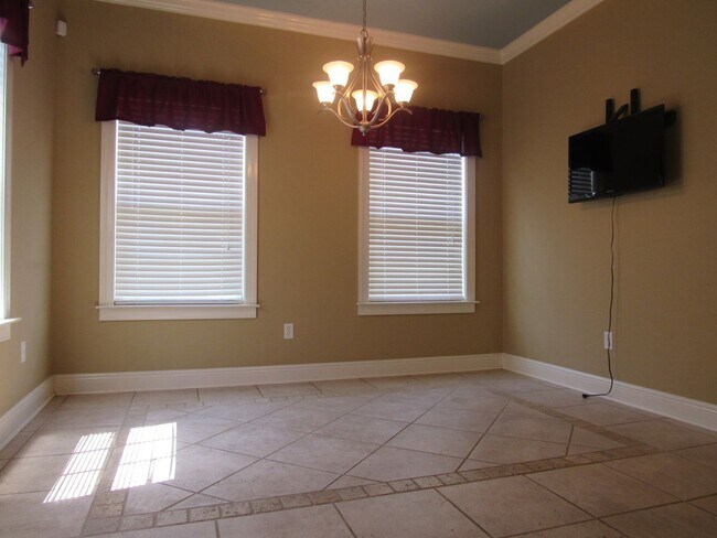 Foto del edificio - Valley Chase Subdivision!