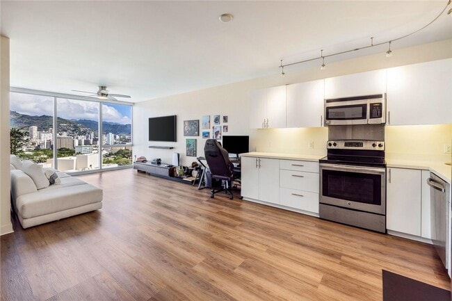 Building Photo - Symphony 1 bedroom