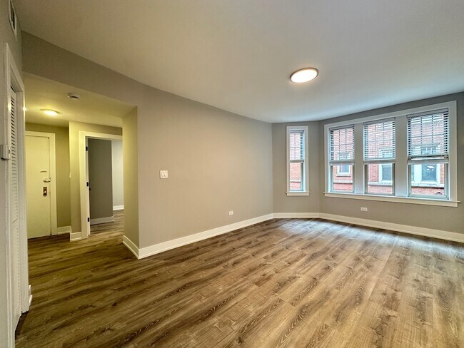 Foto del edificio - 434 W Aldine Ave