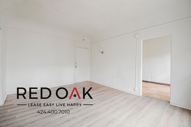 Foto del edificio - 135 N New Hampshire Ave