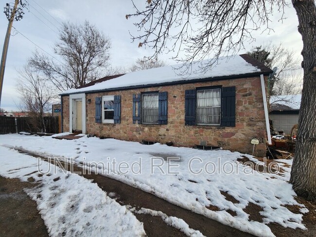 Building Photo - 1460 Kipling St