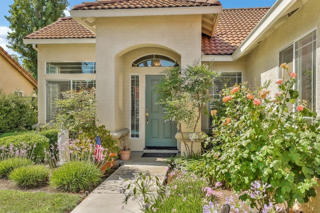Foto del edificio - 540 W Deerwood Ln