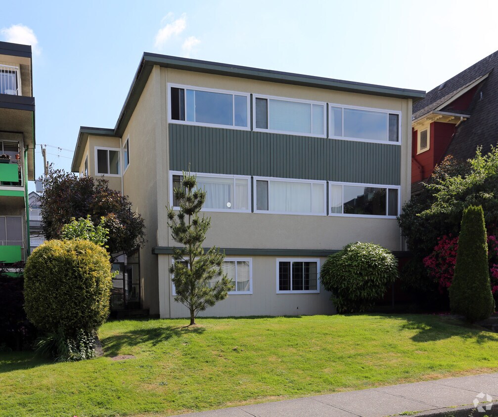 Photo du bâtiment - 2288 W 2nd Ave