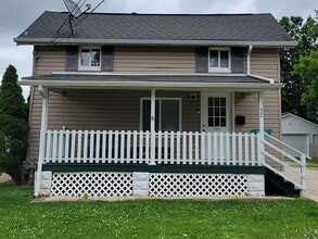 Building Photo - 337 Dennison Ave