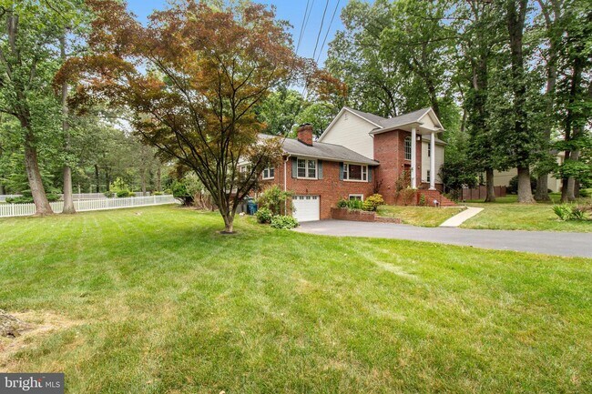 Building Photo - 3530 Laurel Leaf Ln