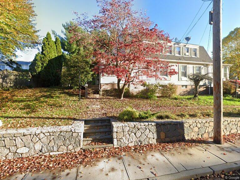 Primary Photo - 163 Woonasquatucket Ave