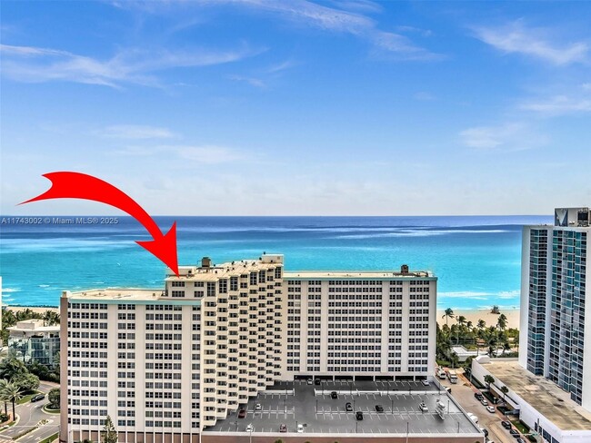 Foto del edificio - 2899 Collins Ave