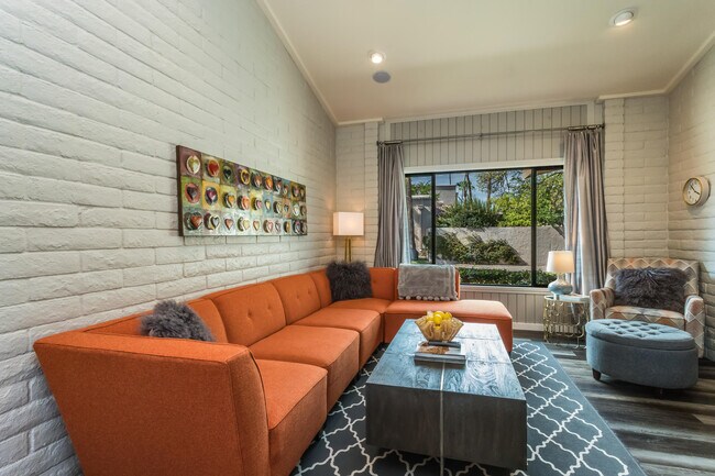 Foto del edificio - 4525 N 66th St
