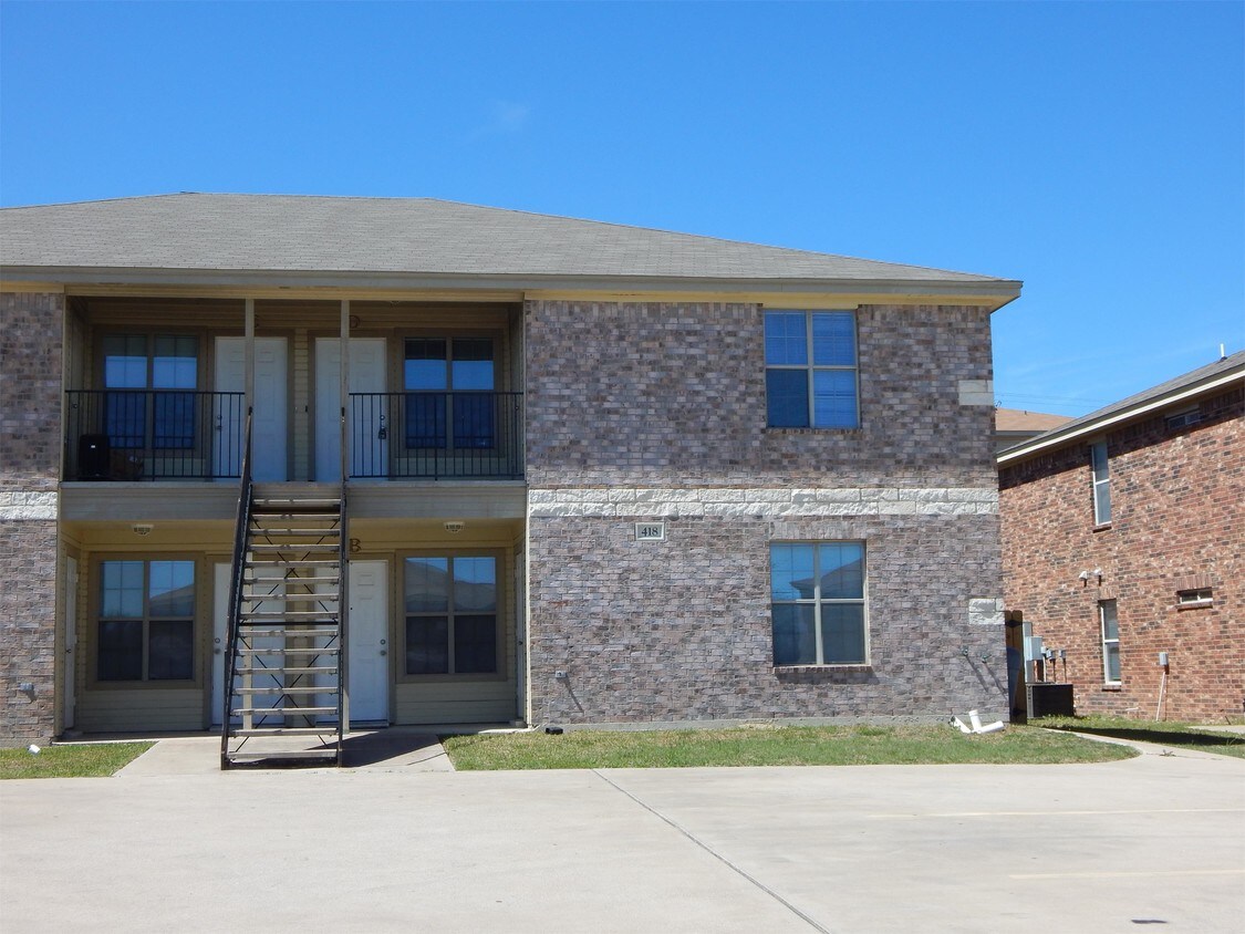 Foto principal - 418 Brittney Way