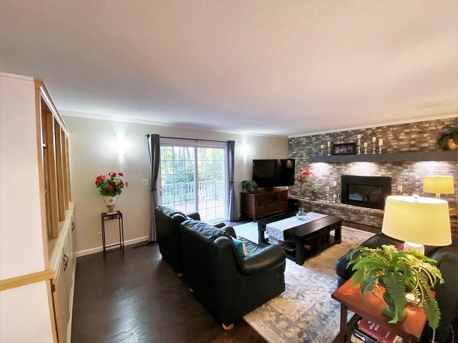 Building Photo - 4307 Bluebird Dr