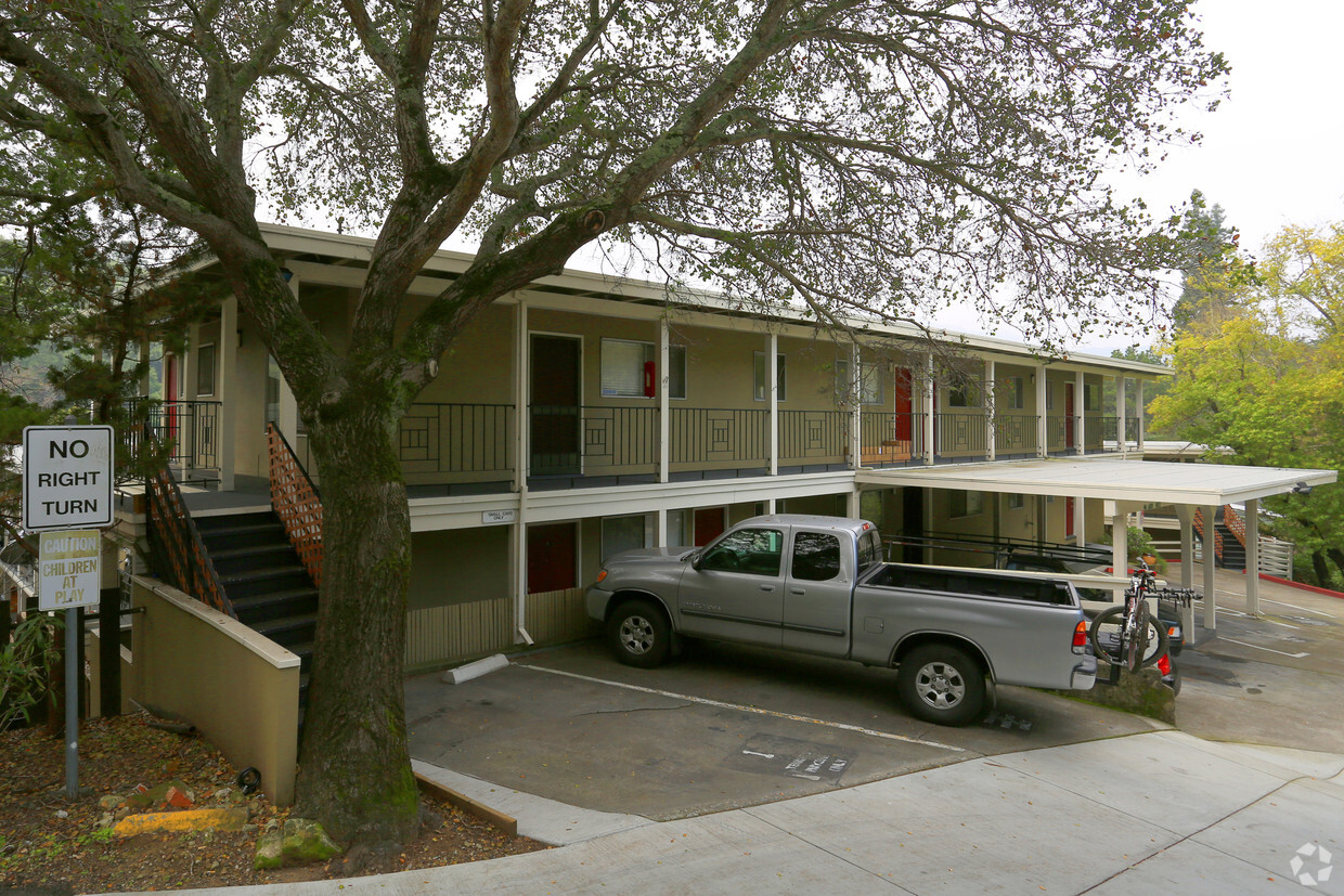 Primary Photo - 88 Buena Vista Ave