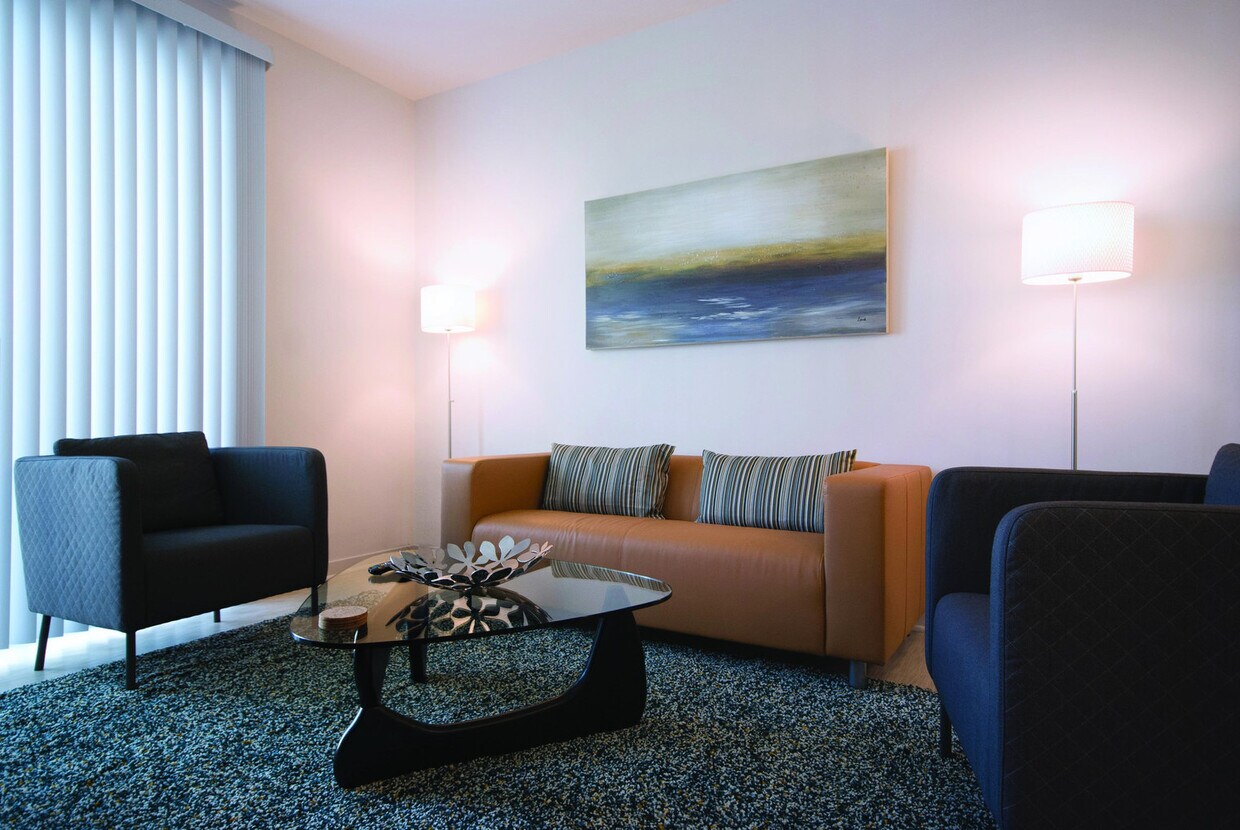 Foto principal - 1270 Spring St NW