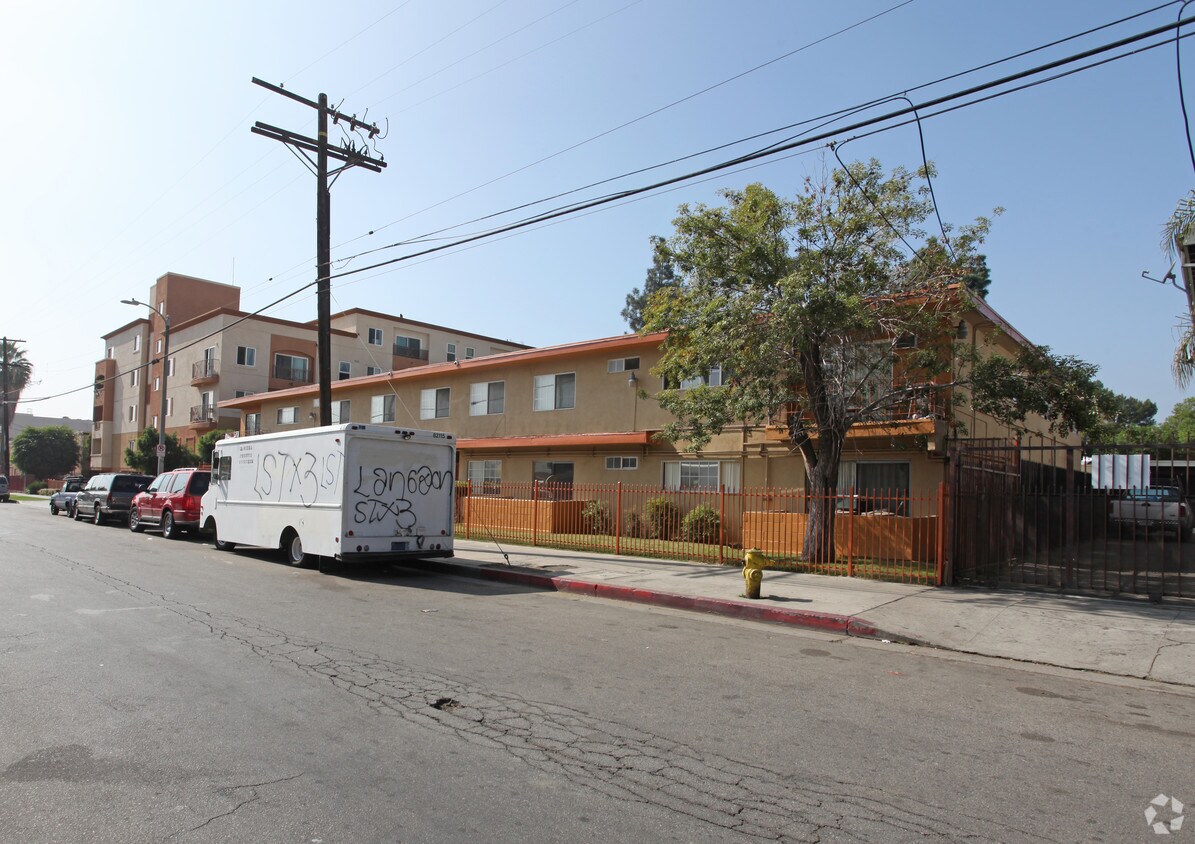 Building Photo - Orion Avenue Apartments