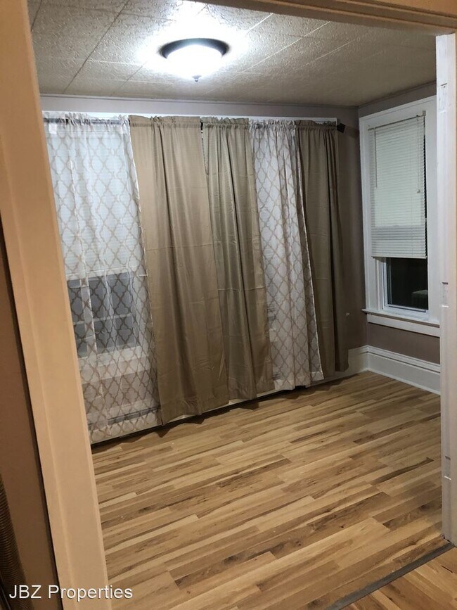 Building Photo - 5 br, 2 bath House - 407 11th Street Sw