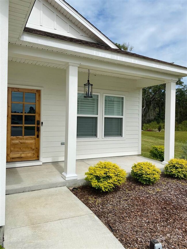 Building Photo - 92 Arbor View Dr