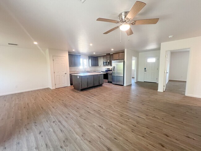 Foto del edificio - DUPLEX APARTMENT - RIMROCK/LAKE MONTEZUMA