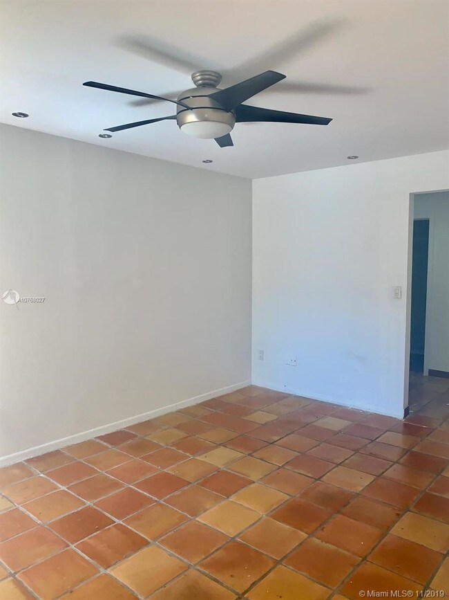 Building Photo - MARINER VILLAGE GARDEN