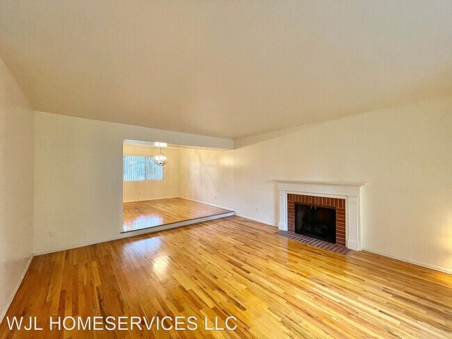 Building Photo - 5 br, 3 bath House - 13818 119th Ave NE