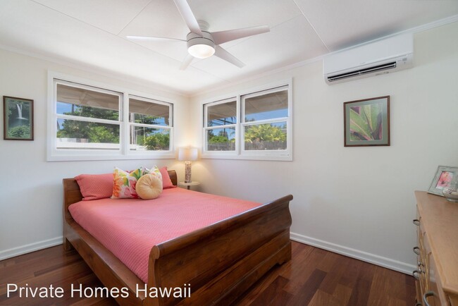 Building Photo - 3 br, 2 bath House - 333 North Kalaheo